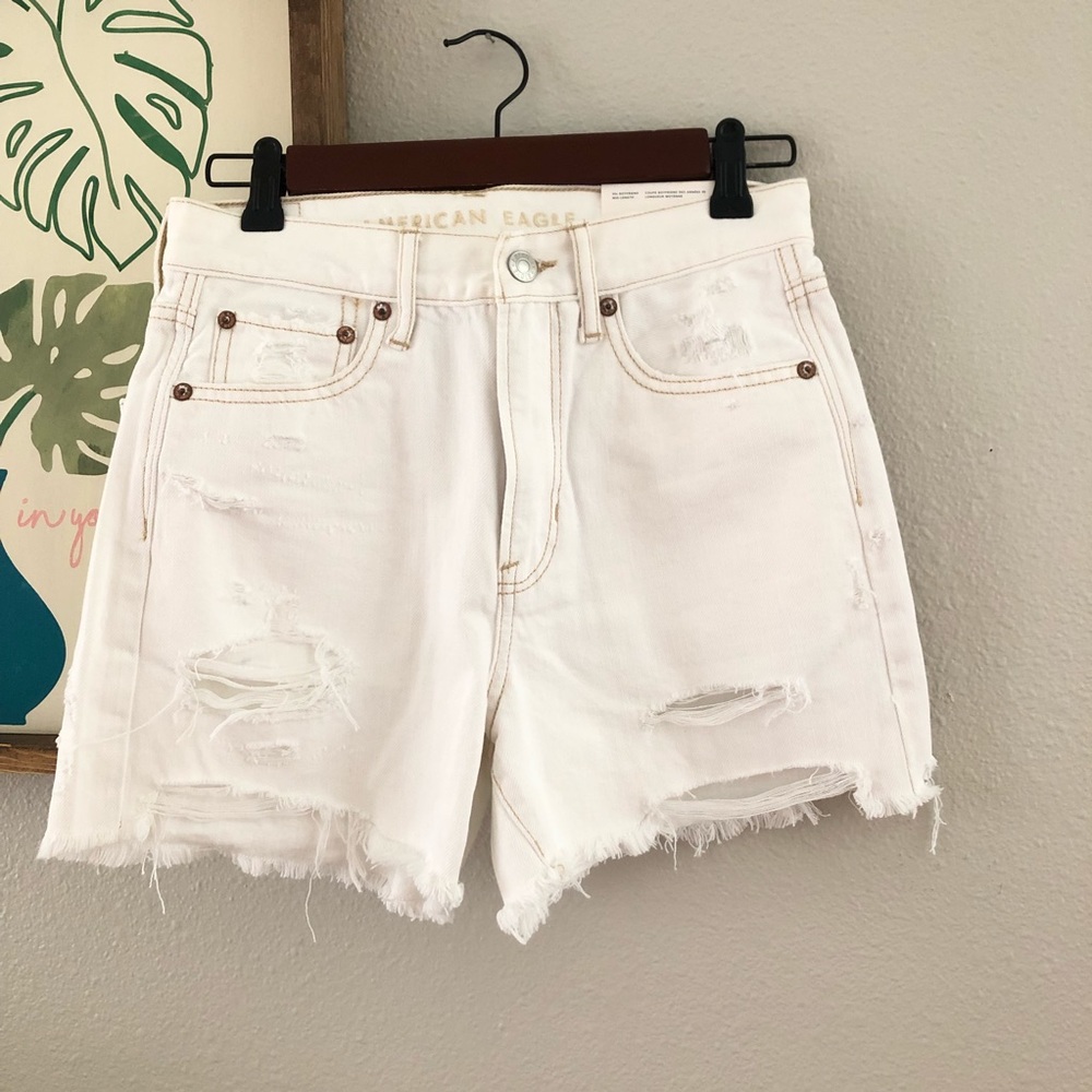 American Eagle Distressed High waist jean shorts